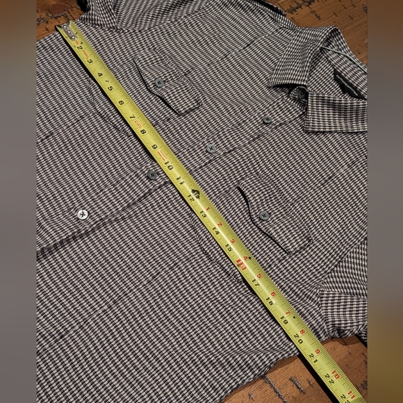 Express L S/S patterned shirt - Picture 9 of 13